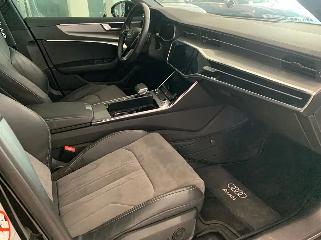 AUDI A6L 2022