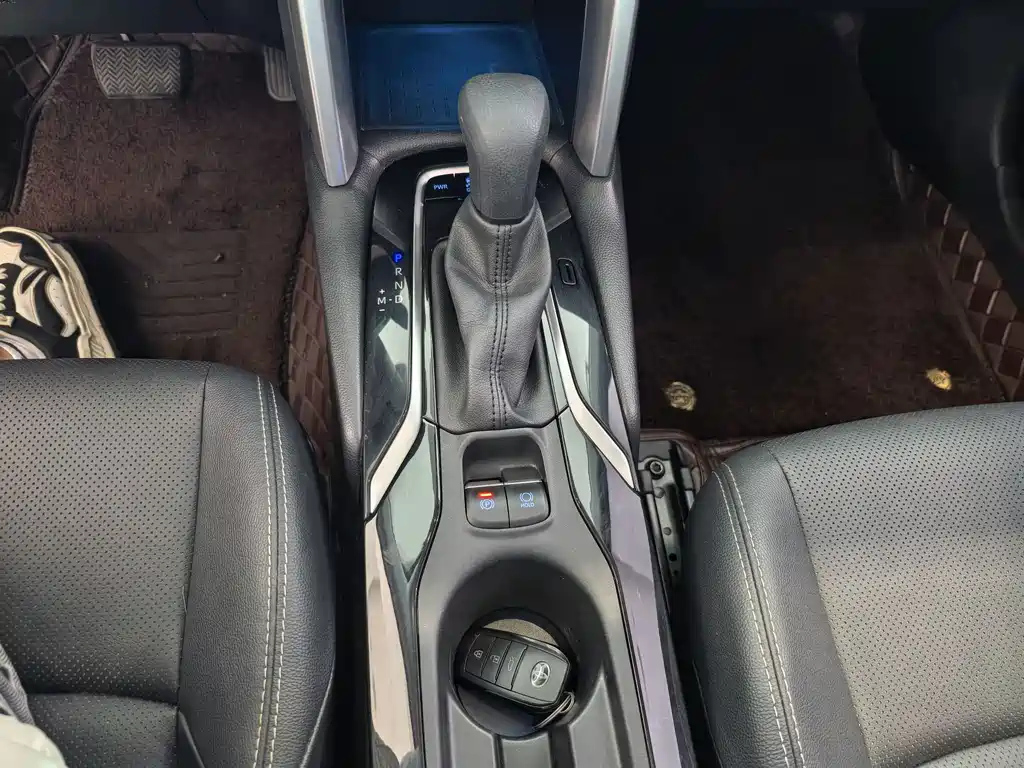 TOYOTA FRONTLANDER 2022