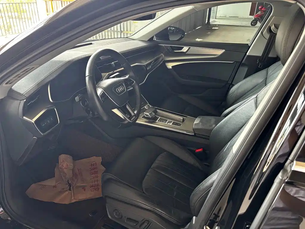 AUDI A6L 2020