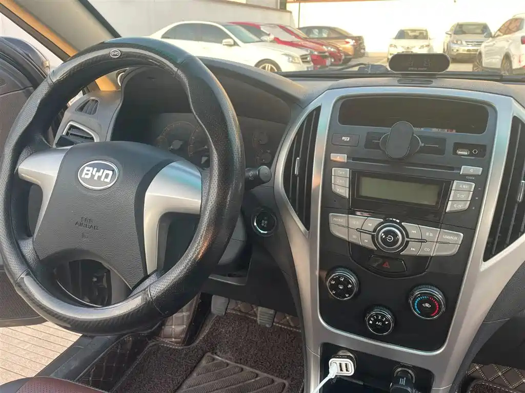 BYD F3 2016