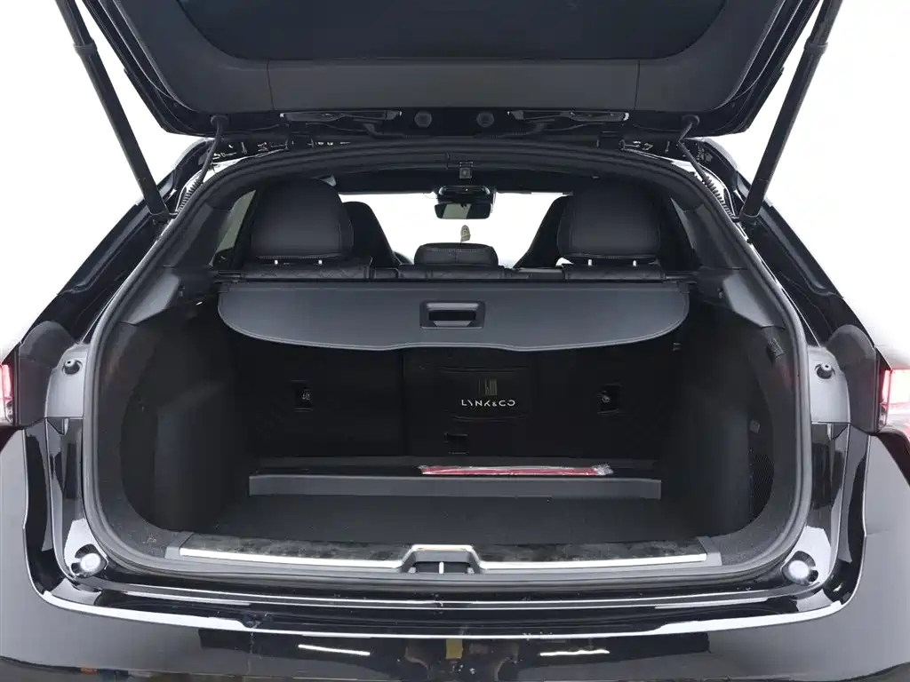 LYNK&CO 02 HATCHBACK 2022