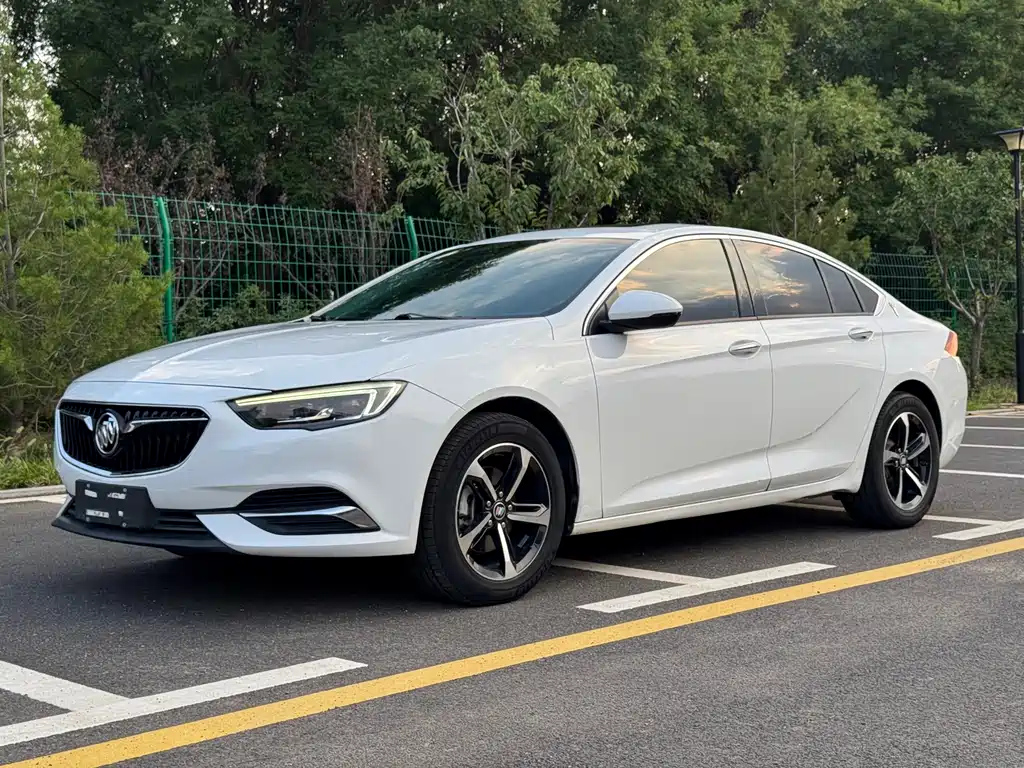 BUICK REGAL 2019