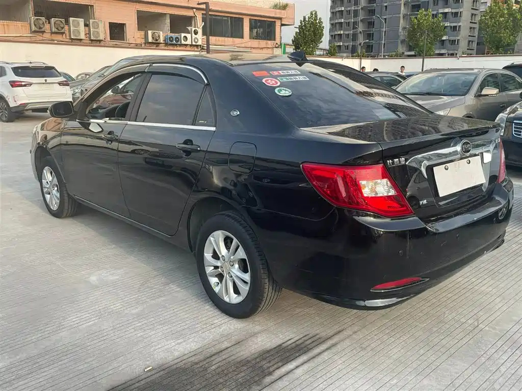 BYD F3 2016