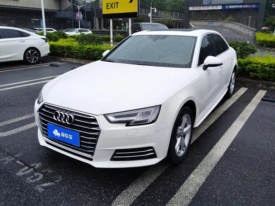 AUDI A4L 2017