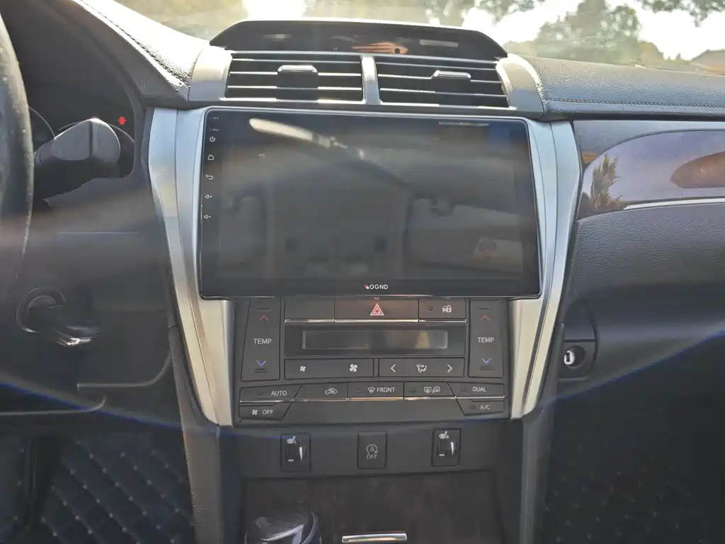 TOYOTA CAMRY 2017