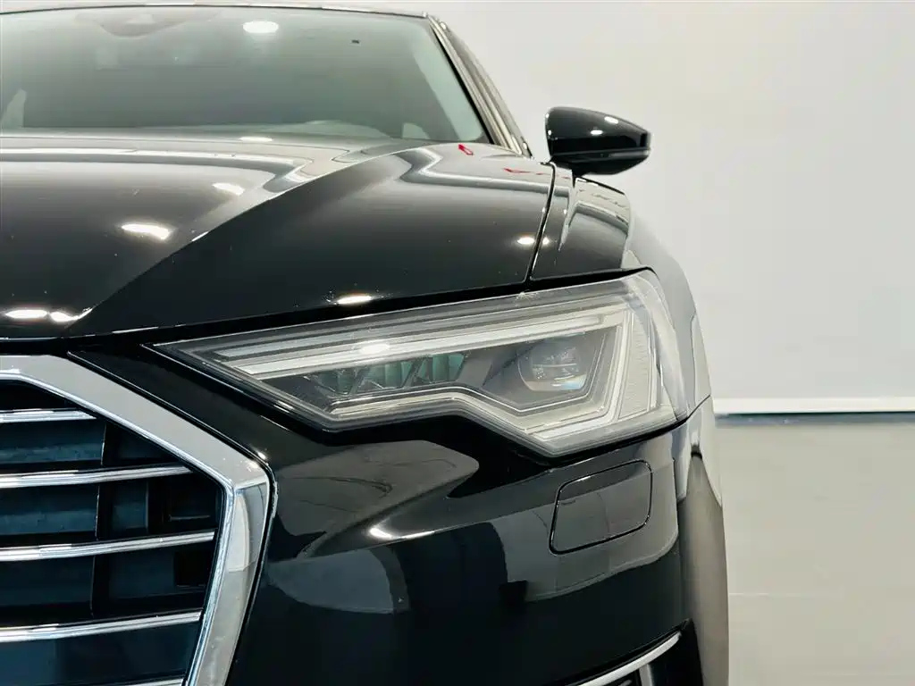 AUDI A6L 2021