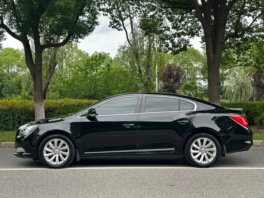BUICK LACROSSE 2014