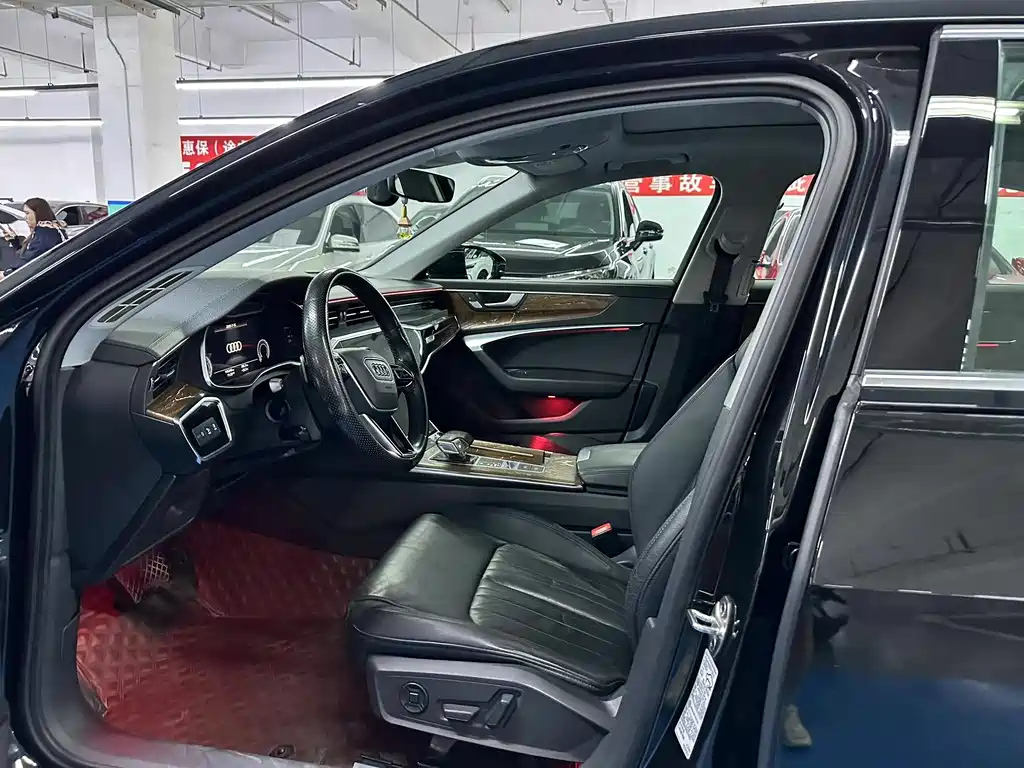 AUDI A6L 2019