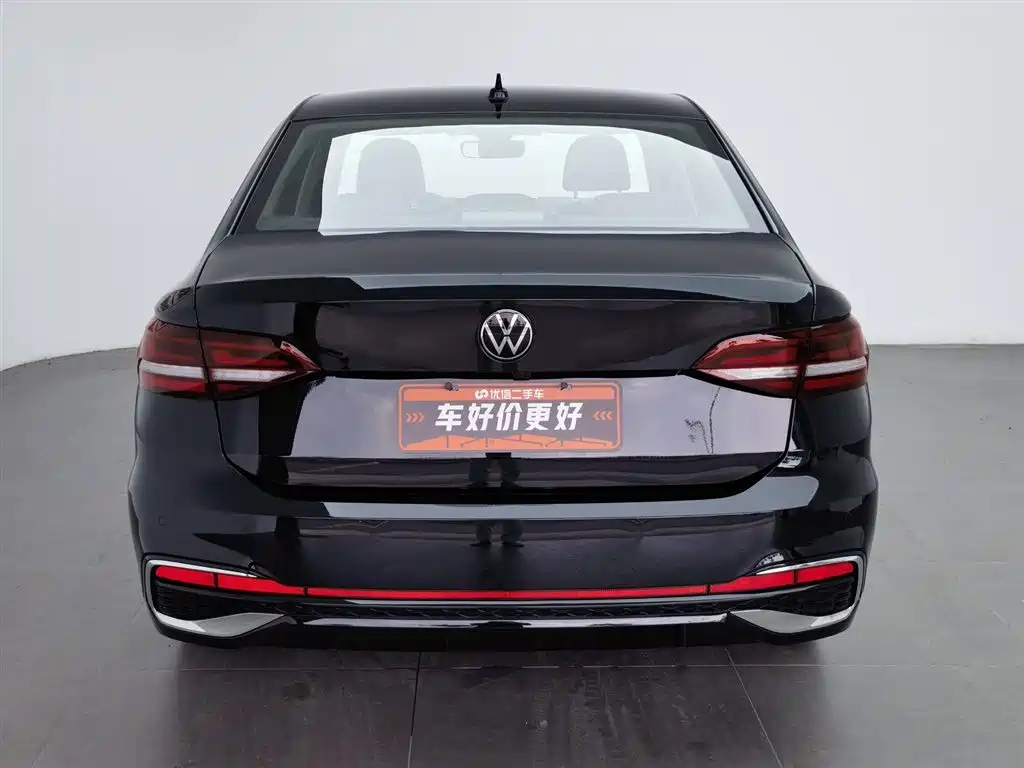 VOLKSWAGEN LAVIDA 2024