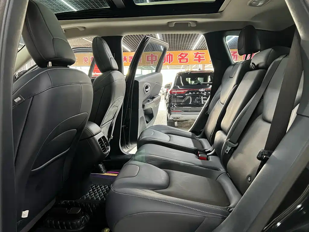 JEEP CHEROKEE 2020