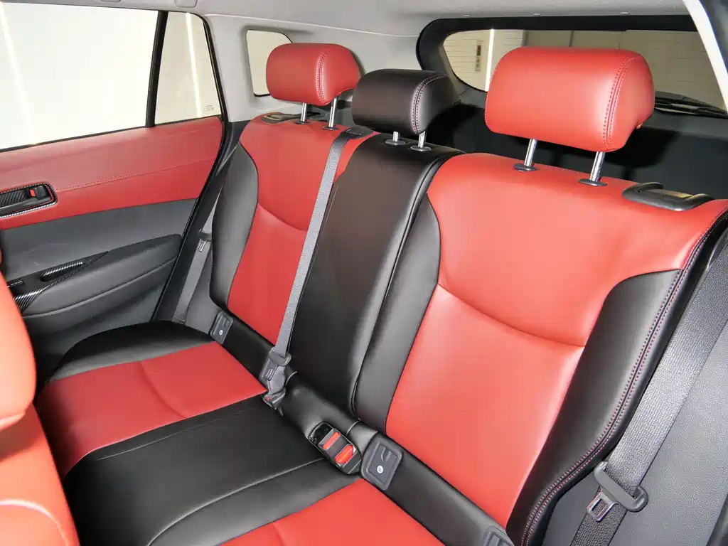 TOYOTA COROLLA CROSS 2024
