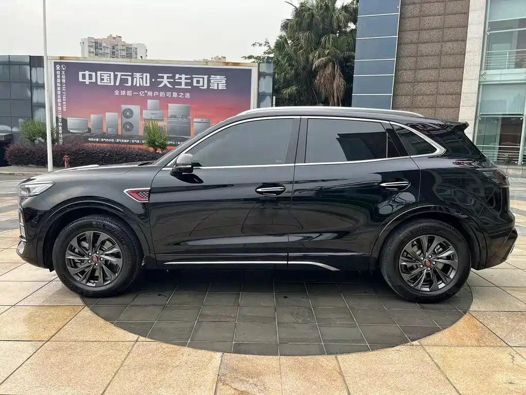 HONGQI HS5 2023