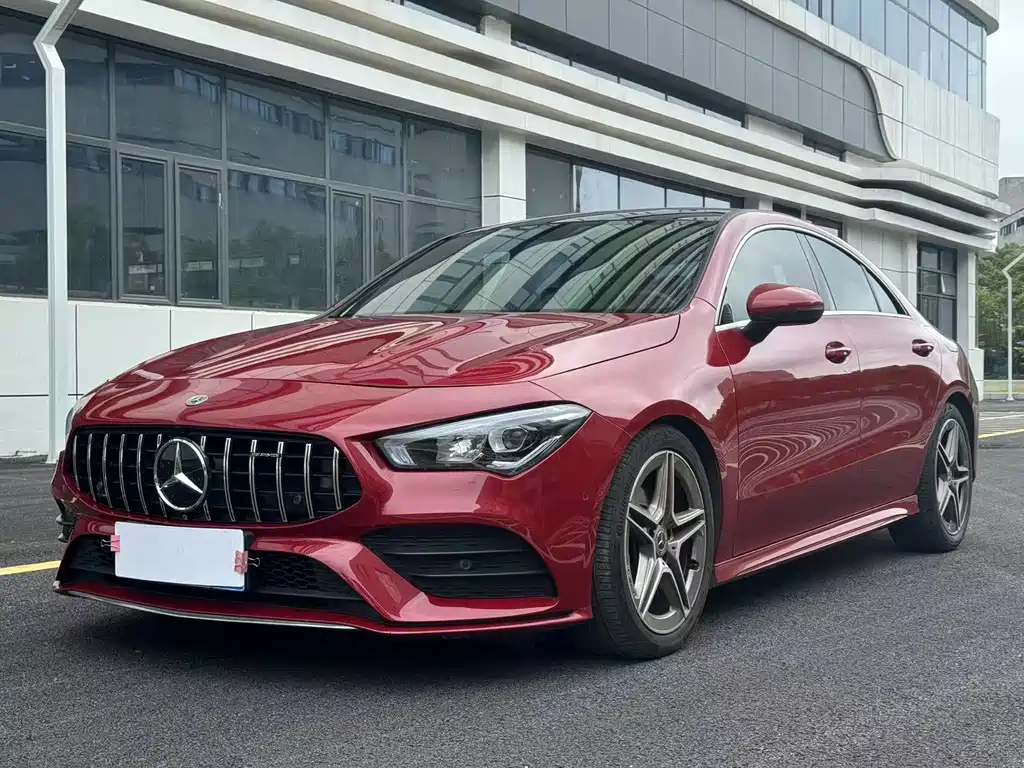 MERCEDES BENZ CLA 2021