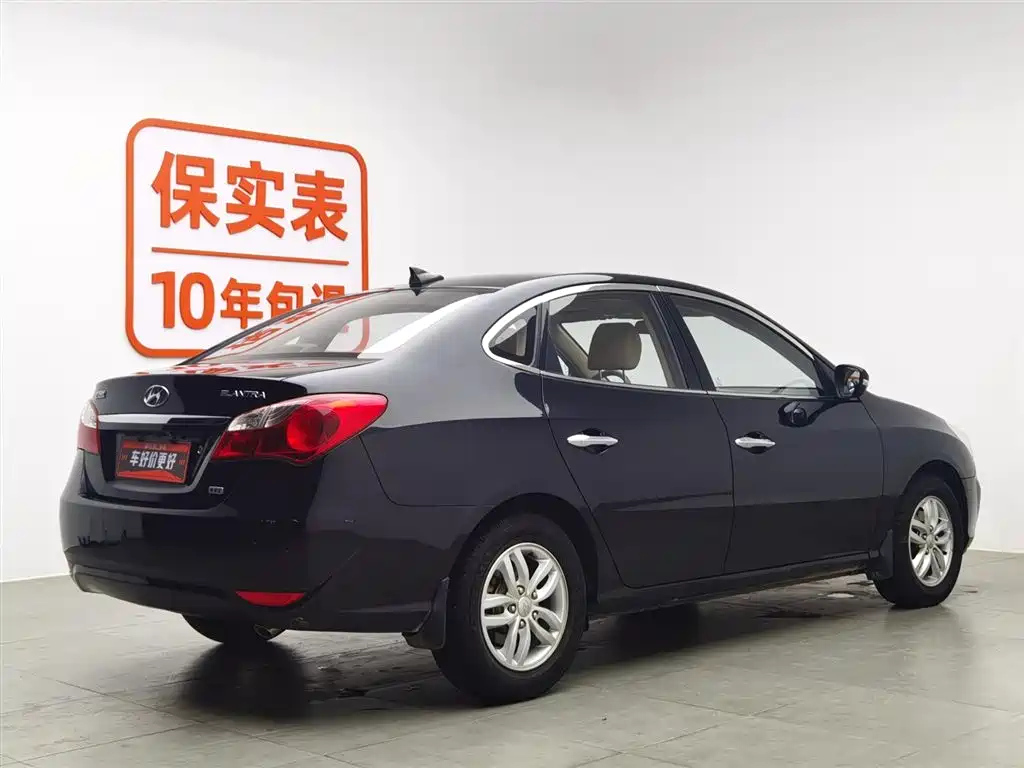 HYUNDAI CELESTA 2011