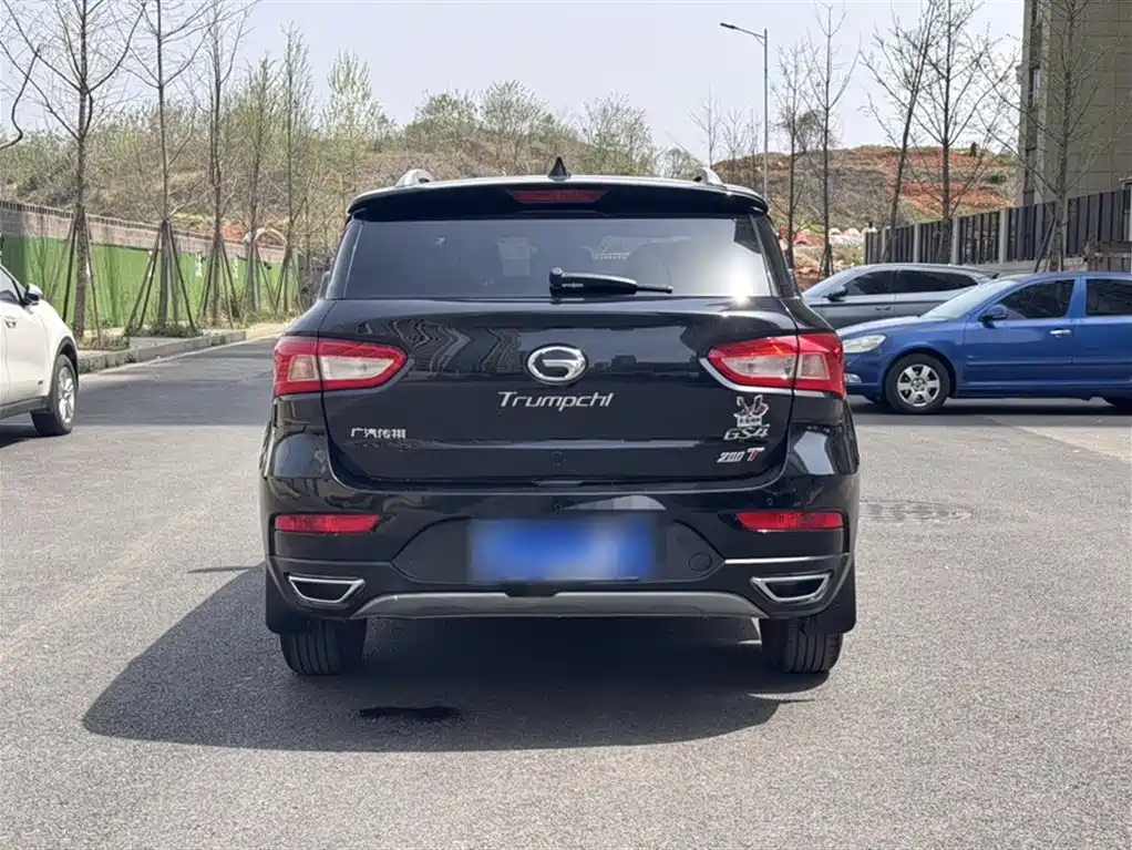 TRUMPCHI GS4 2015