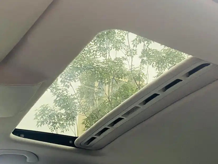 VOLKSWAGEN LAVIDA 2016