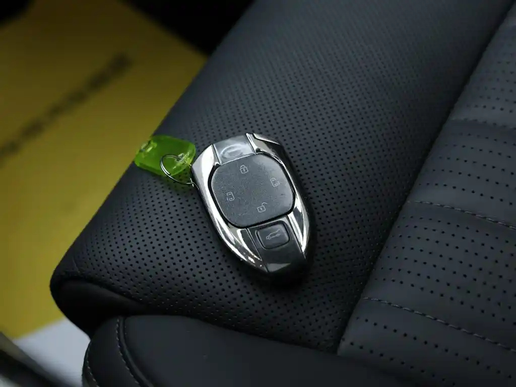 TRUMPCHI E9 2023