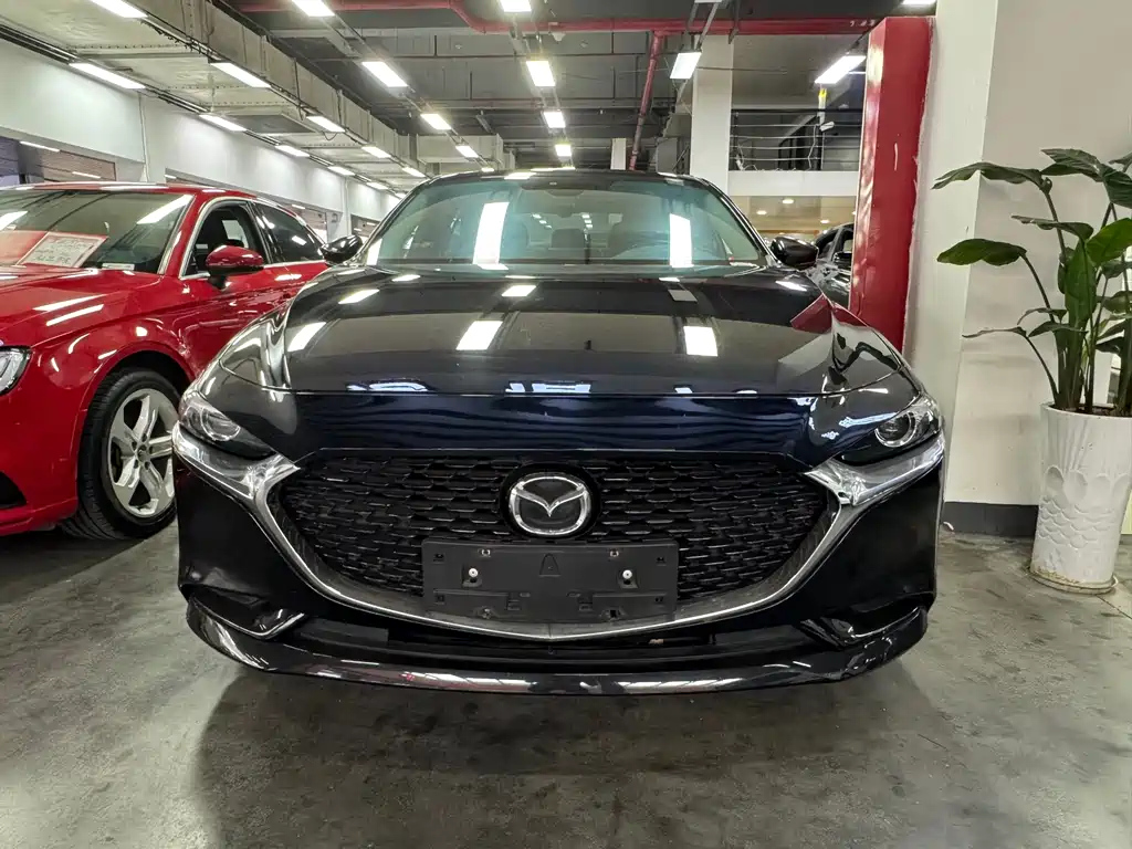 MAZDA 3 AXELA 2021