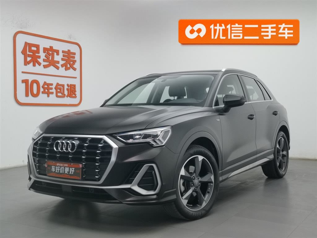AUDI Q3 2019