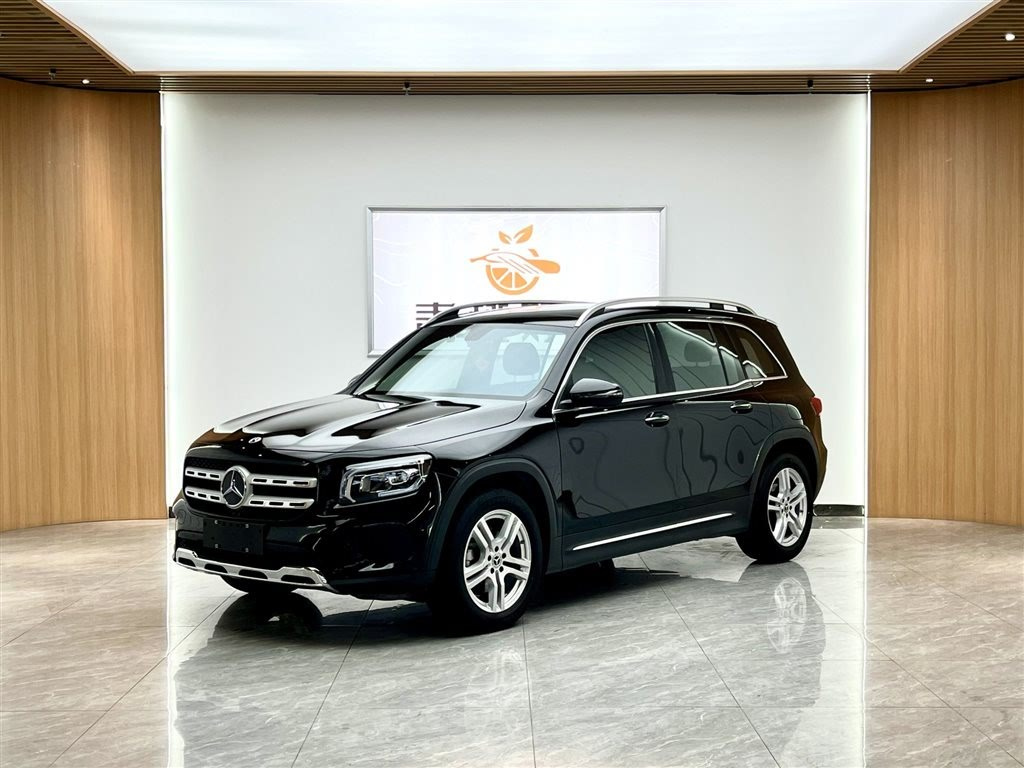 MERCEDES BENZ GLB 2021