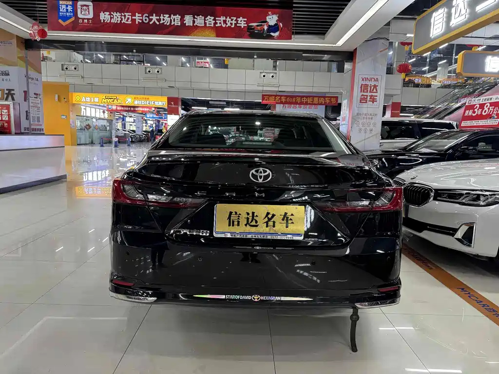 TOYOTA CAMRY 2024