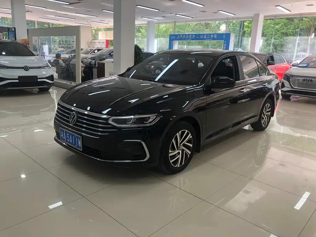VOLKSWAGEN LAVIDA 2023