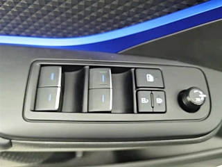 TOYOTA C-HR  2023 YEAR 2.0L LEADING EDITION 2023