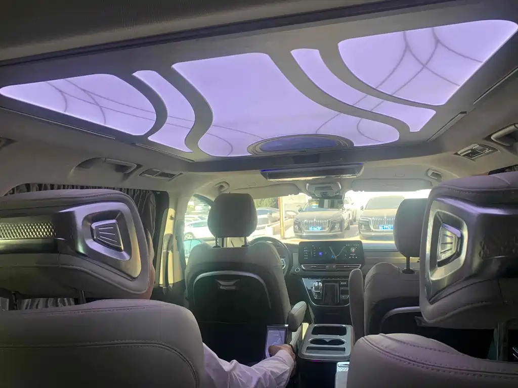 HONGQI HQ9 2023