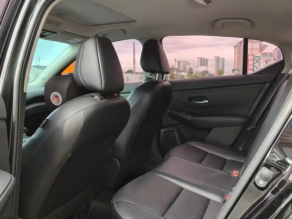 NISSAN SYLPHY 2022