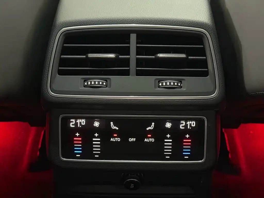 AUDI A7 2023