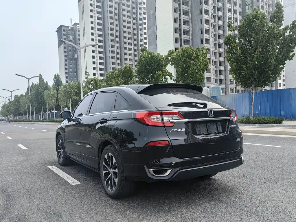HONDA AVANCIER 2017