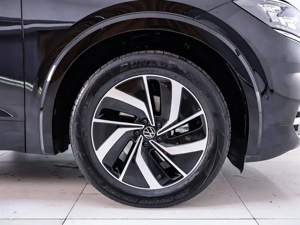 VOLKSWAGEN VILORAN 2024