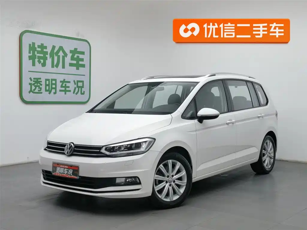 VOLKSWAGEN TOURAN 2018