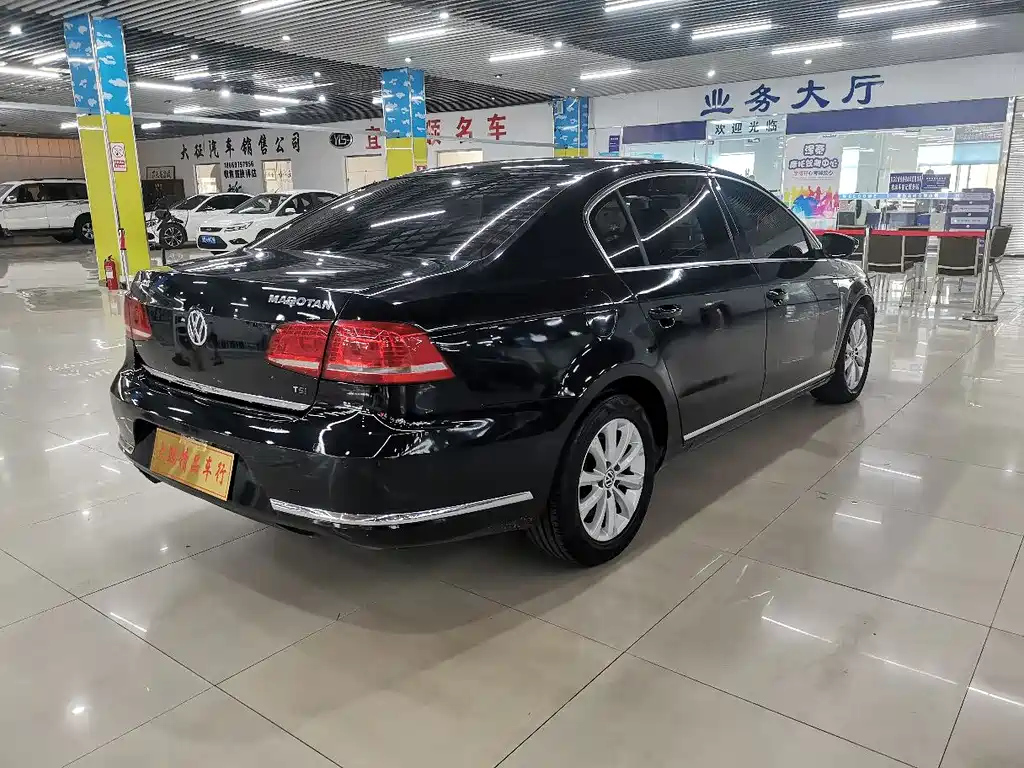 VOLKSWAGEN MAGOTAN 2016
