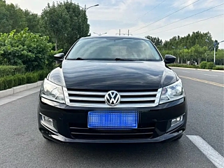 VOLKSWAGEN SANTANA