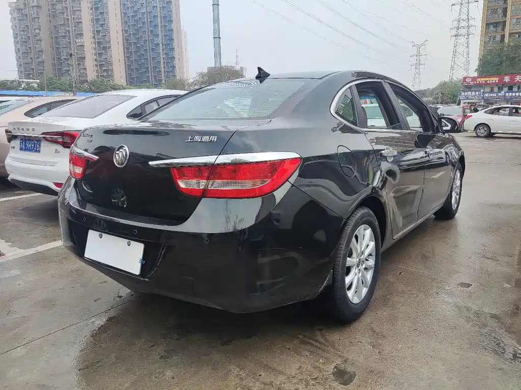 BUICK EXCELLE 2013