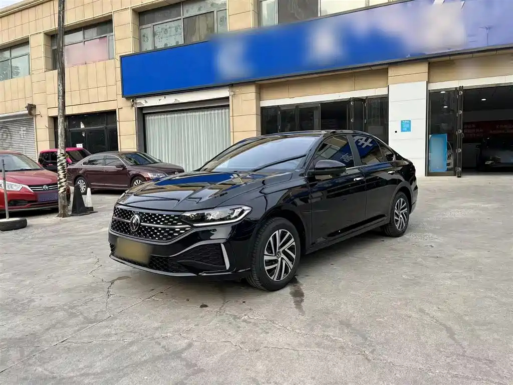 VOLKSWAGEN LAVIDA 2024