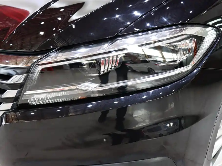 VOLKSWAGEN LAVIDA 2022