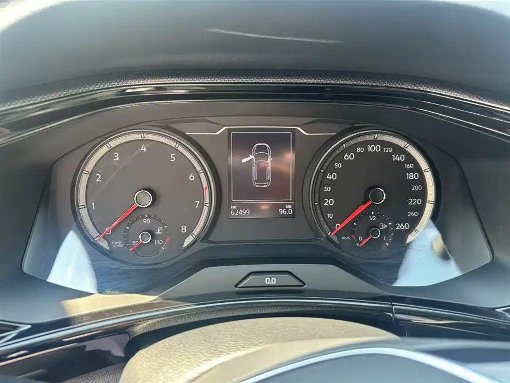VOLKSWAGEN TAYRON 2021