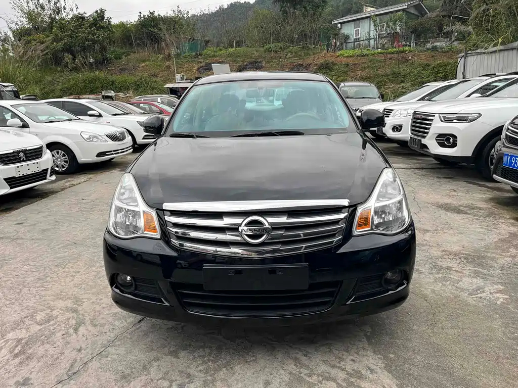 NISSAN SYLPHY 2015