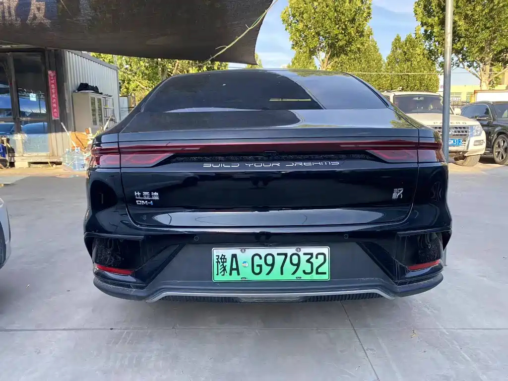 BYD HAN 2024