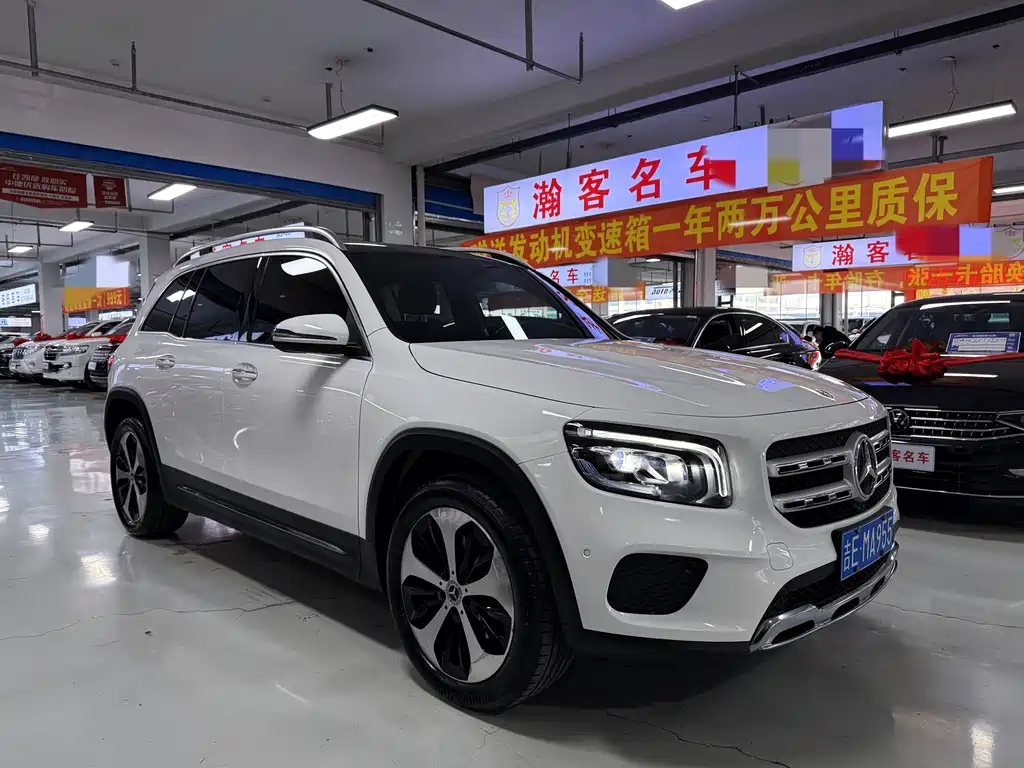 MERCEDES BENZ GLB 2021