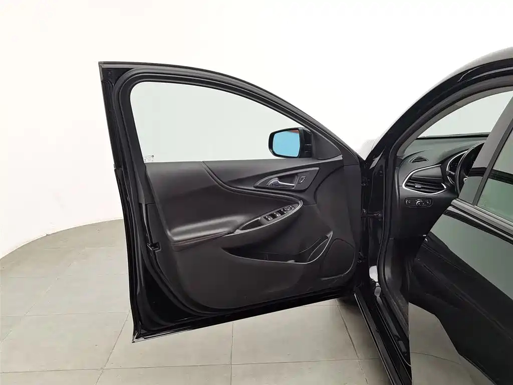 CHEVROLET MALIBU XL 2022