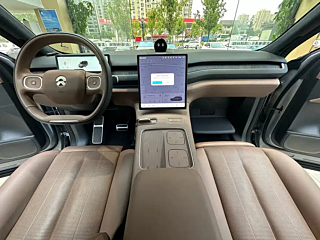 NIO ES8  2023 YEAR 75KWH  EDITION 2023