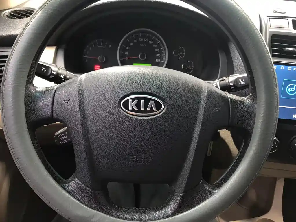 KIA SPORTAGE 2012