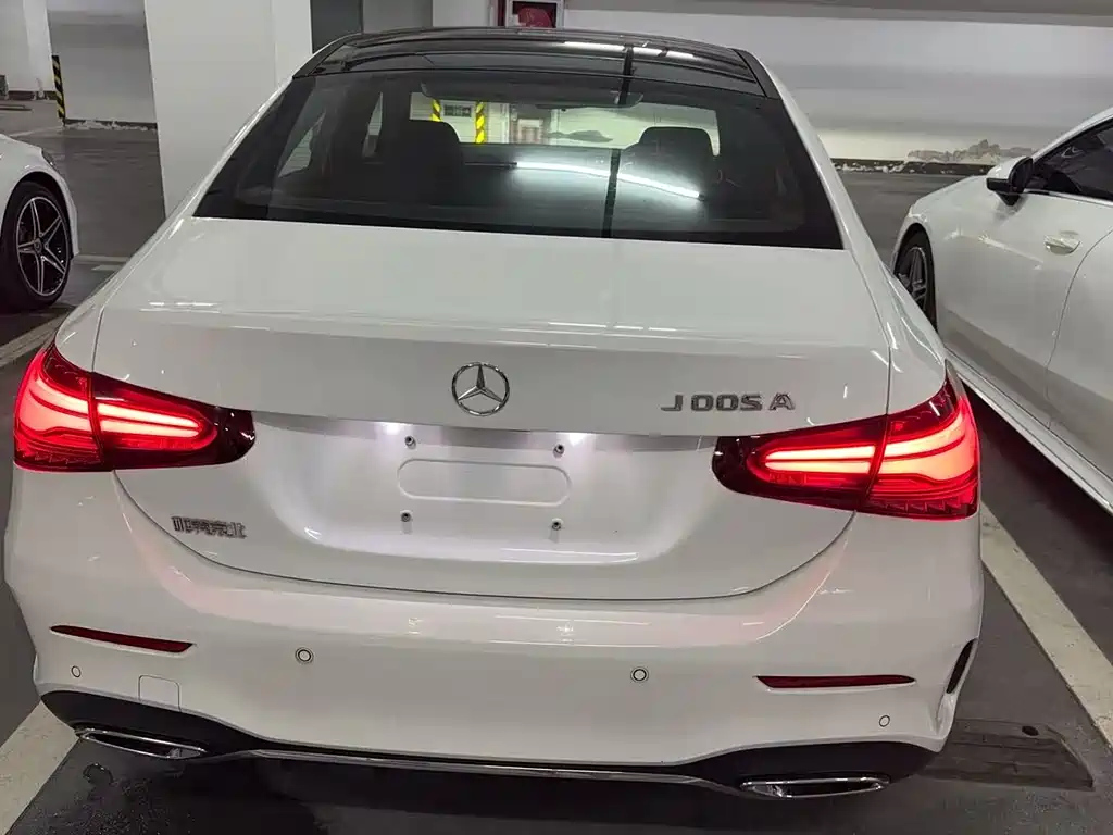 MERCEDES BENZ A-CLASS 2024