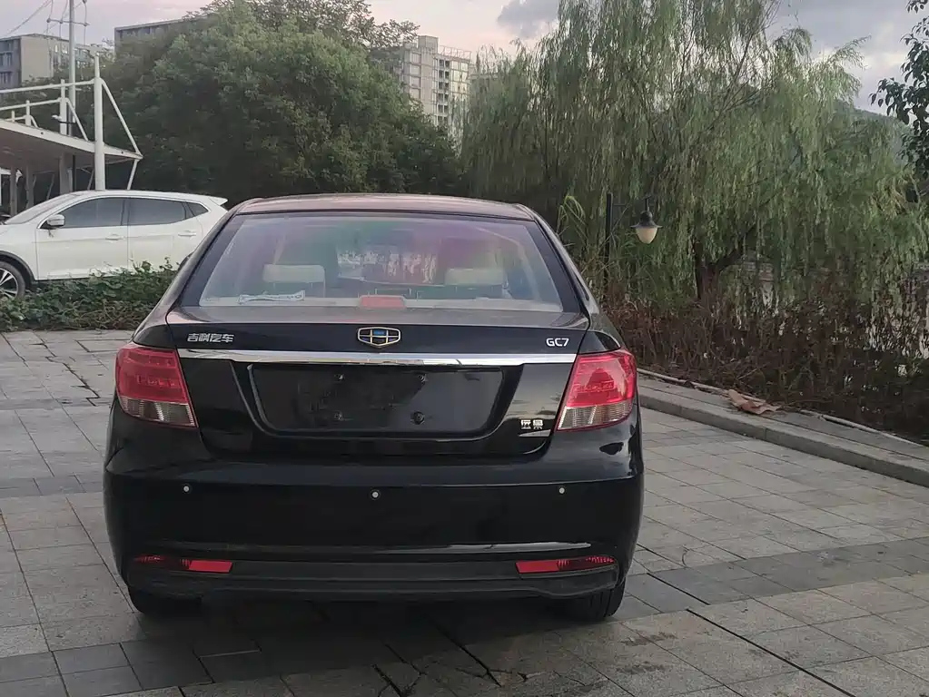 GEELY AUTO VISION 2015