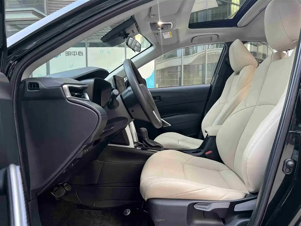 TOYOTA FRONTLANDER 2024