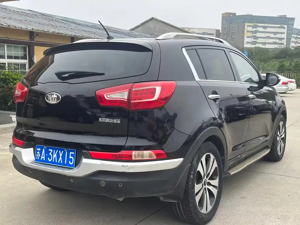 KIA SPORTAGE 2012