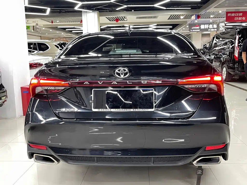 TOYOTA AVALON 2021